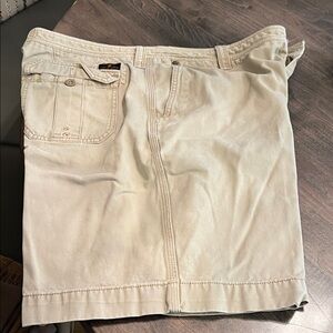 Men's Tan Shorts -7 pairs!!!